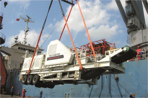 Mobile Crusher Station Working